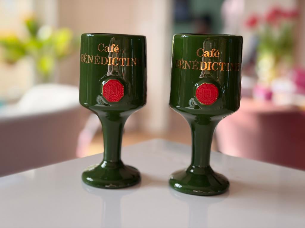 Vintage Bénédictine Kelken / Bekers – Keramiek – Set van 2, Verzamelen, Glas en Borrelglaasjes, Ophalen of Verzenden, Zo goed als nieuw