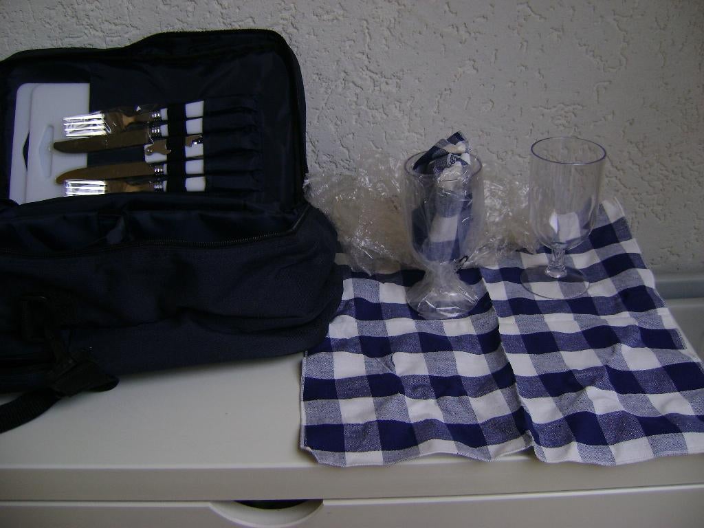 picknick rugtas met inhoud nieuw in verpakking 2pers 35hx18b, Ophalen of Verzenden, Nieuw