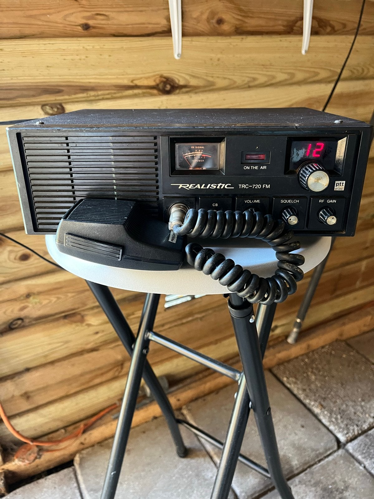 Realistic TRC-720 FM CB-radio met microfoon, Telecommunicatie, Ophalen of Verzenden, Gebruikt, Zender en Ontvanger