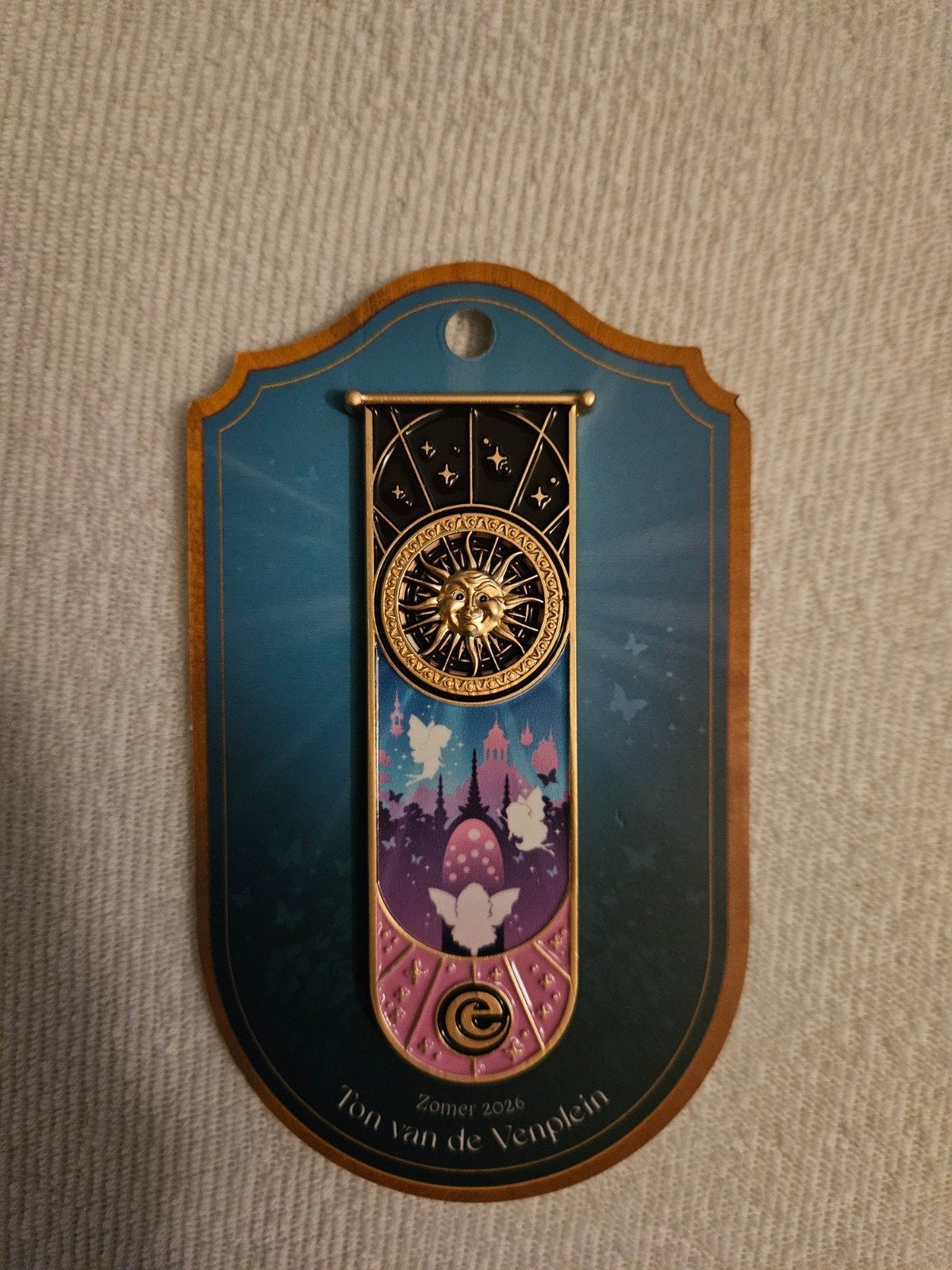 Efteling zomerpin vaandel Droomvlucht, Ophalen of Verzenden, Nieuw, Button of Speldje