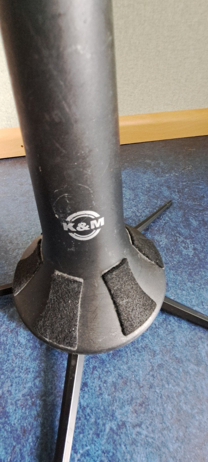 Konig & Meyer Bugel Standaard - Zeer Stabiel, Ophalen, Koperblazer