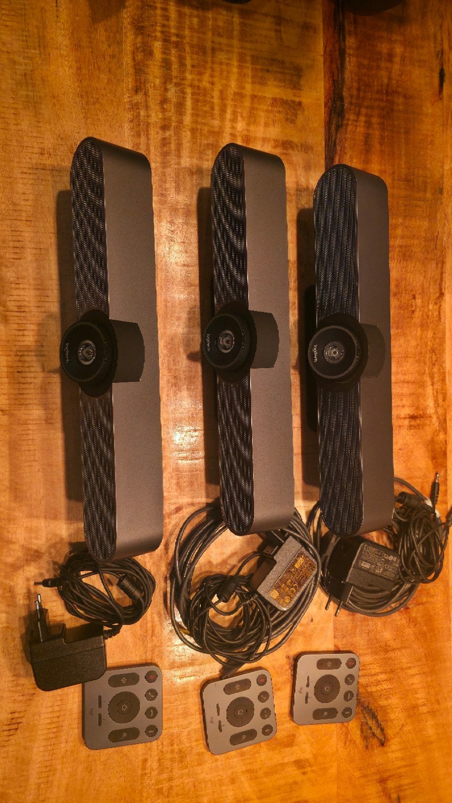 Logitech meetup - 3 stuks, Audio, Tv en Foto, Ophalen of Verzenden, Gebruikt, Video