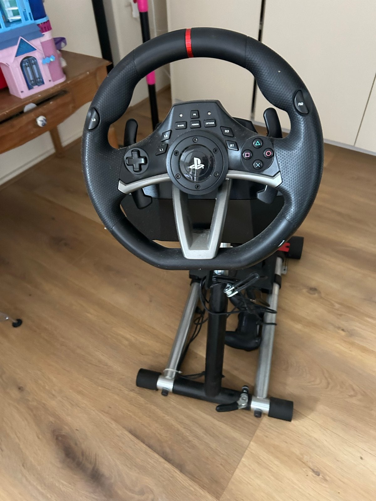 Hori Racestuur met pedalen en Wheel Stand Pro, Spelcomputers en Games, Ophalen, Racestuur, Gebruikt, Hori