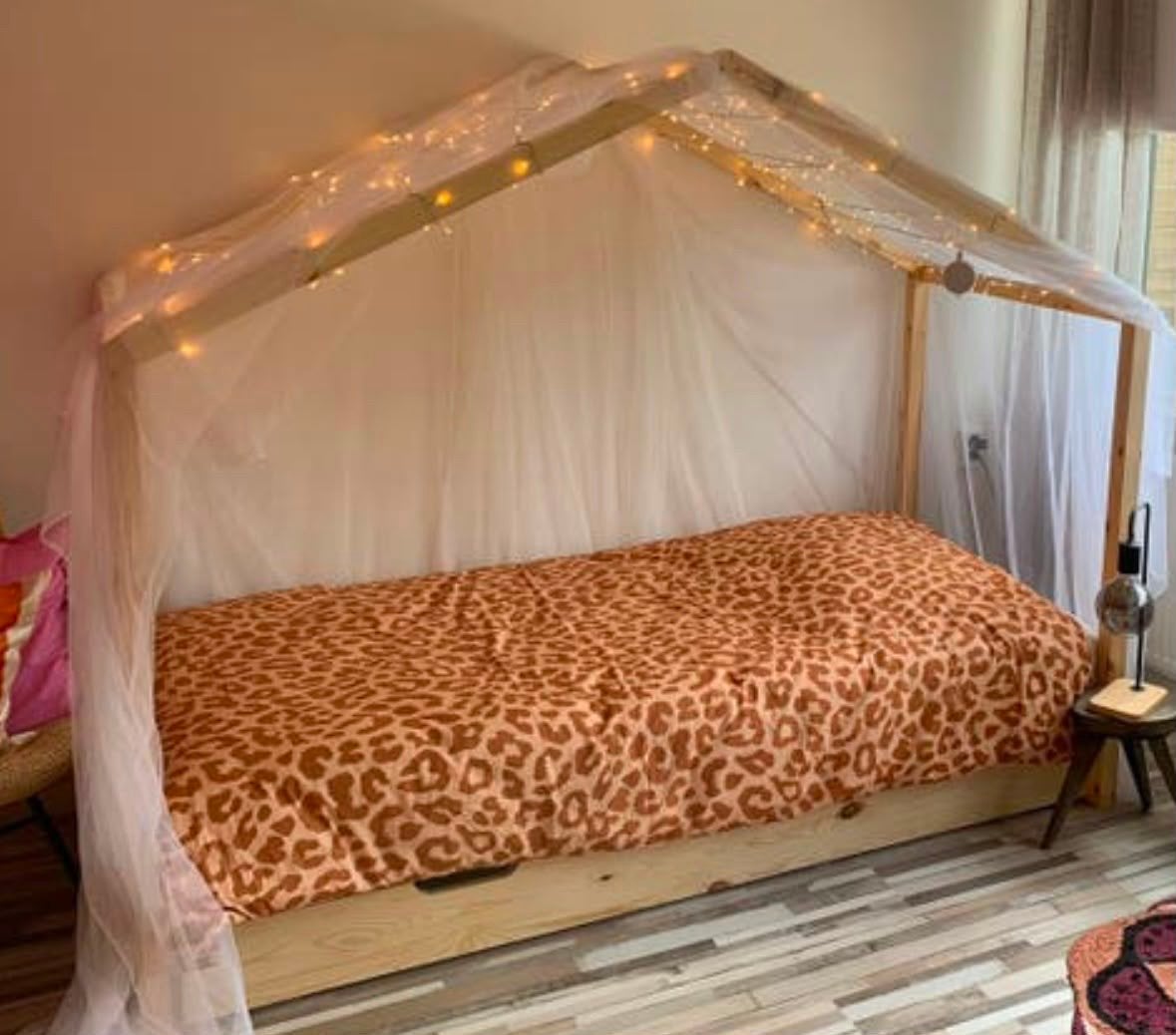 1 persoons bed, Ophalen, Zo goed als nieuw, Overige typen