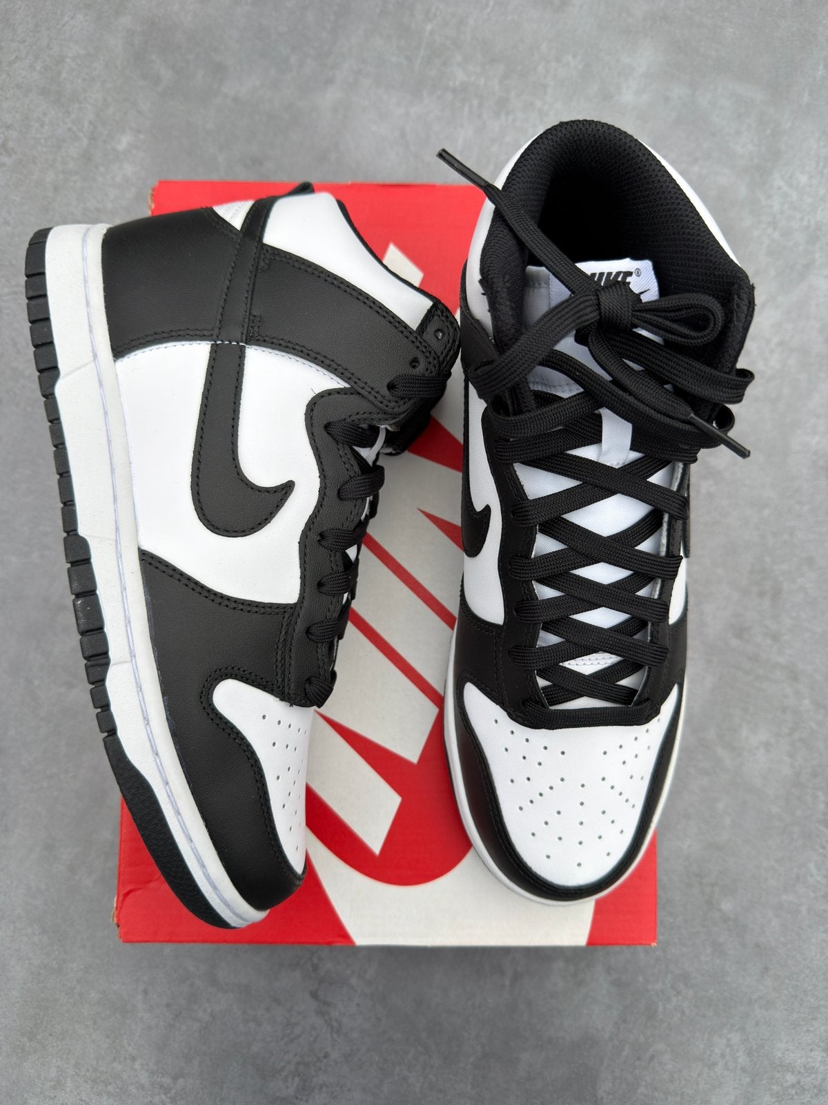 Nike Dunk High Panda - Maat 41, --, Zwart, Nieuw, Ophalen of Verzenden