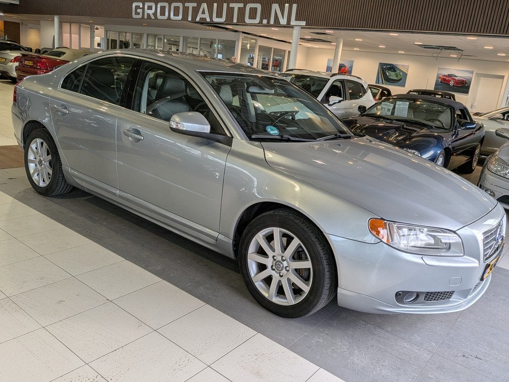 Volvo S80 2.0 T Limited Edition Automaat Airco, Cruise Contr, Euro 5, Zwart, 4 cilinders, Bedrijf