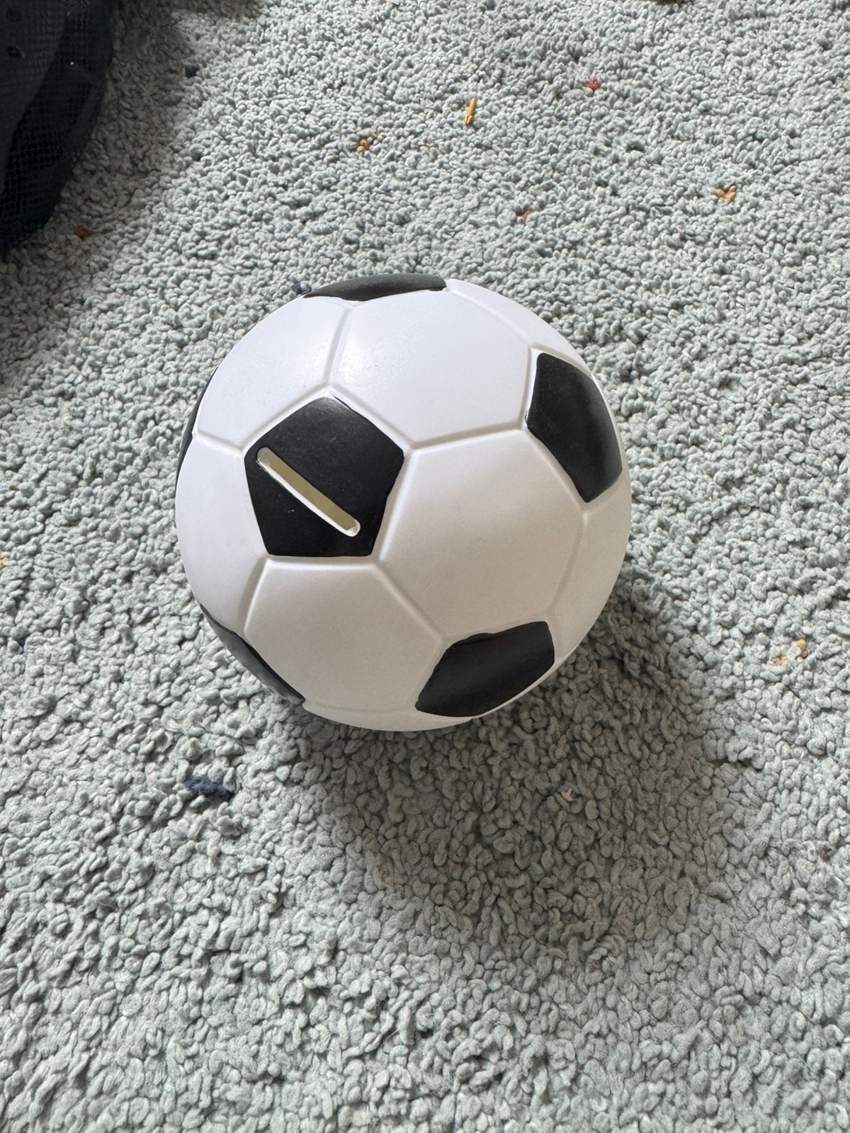 Voetbal spaarpot, Verzamelen, Spaarpotten, Ophalen, Zo goed als nieuw, Steen, Aardewerk of Keramiek, Overige thema's