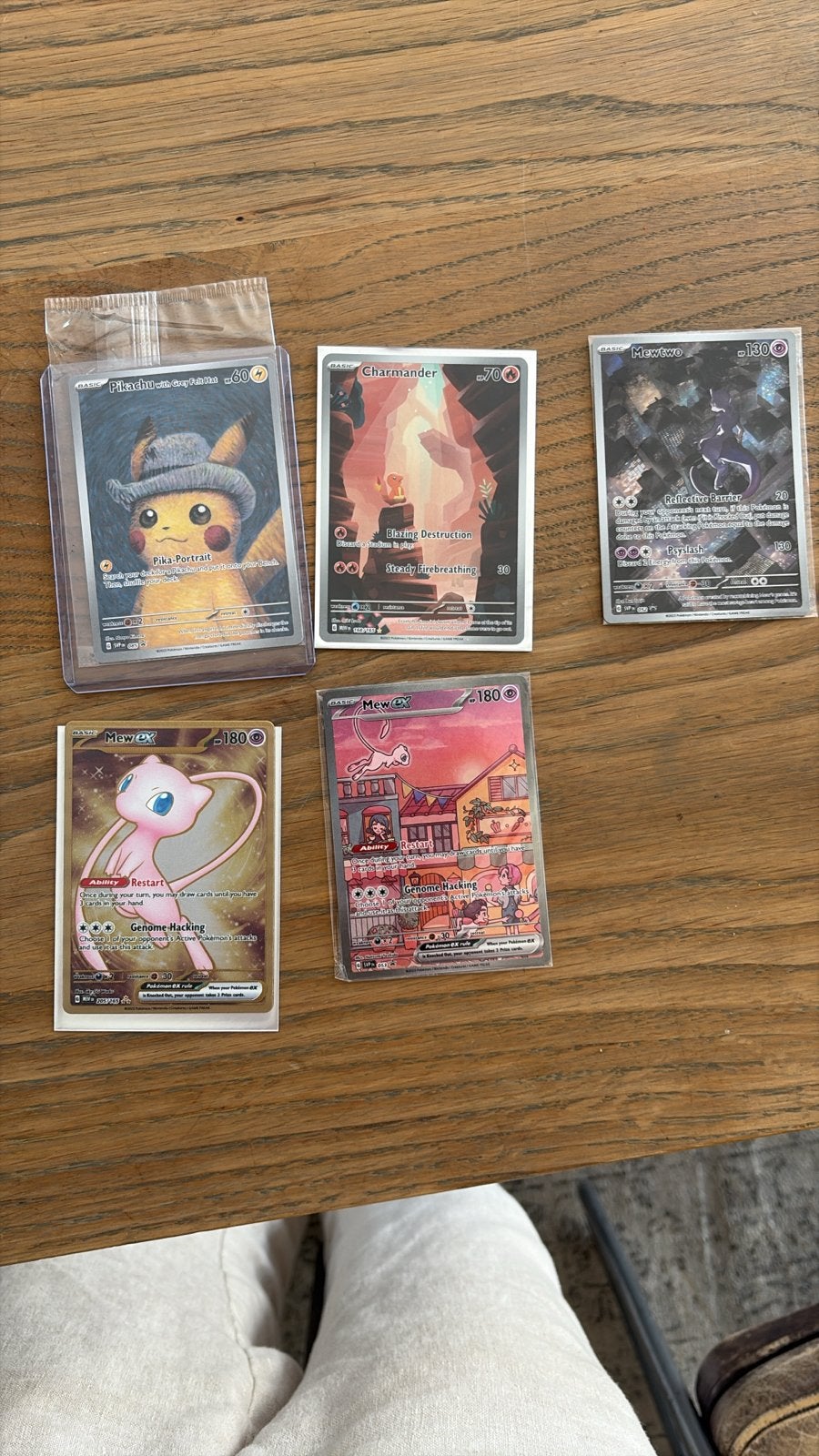Pokémon Kaarten: Pikachu Van Gogh, Mewtwo, Mew, Charmander 1, Hobby en Vrije tijd, Verzamelkaartspellen | Pokémon, Ophalen, Zo goed als nieuw