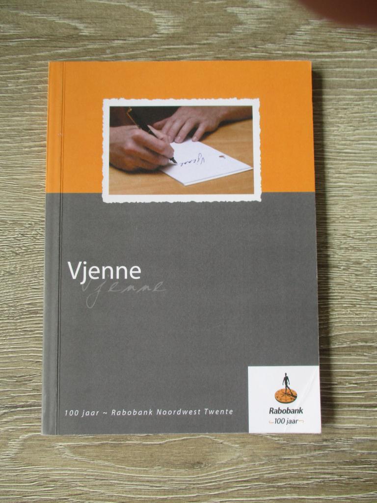 Vjenne 100 jaar Rabobank Noordwest Twente, Ophalen of Verzenden, Gelezen