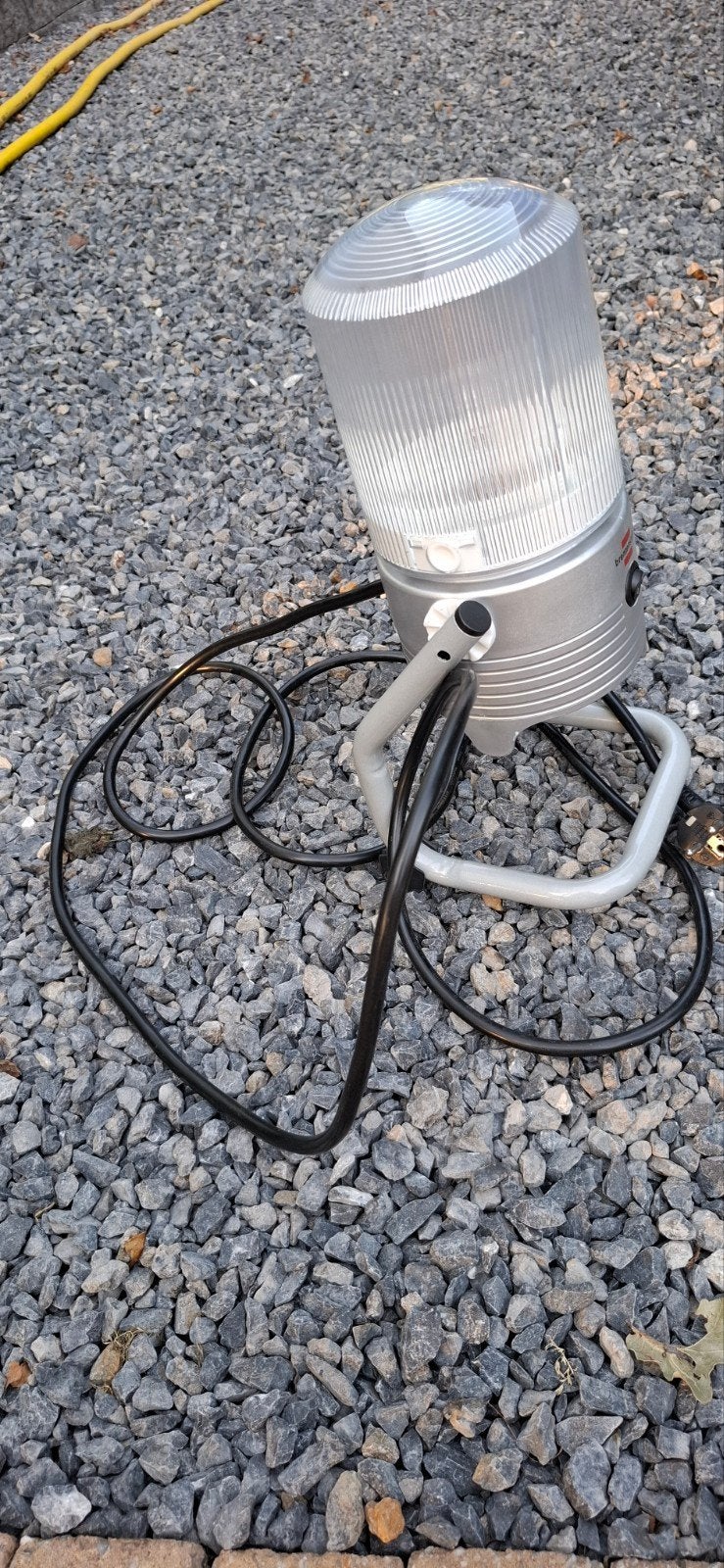 Brennenstuhl bouwlamp met 4-voudige stekkerdoos, Ophalen of Verzenden, Gebruikt