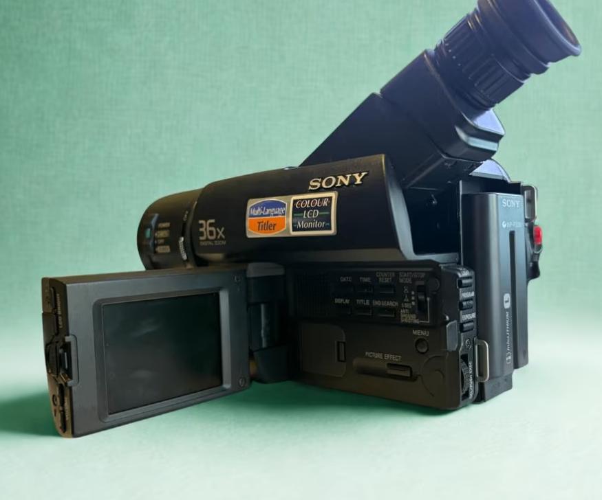 De Sony Handycam Vision 36x Serie CCD-TRV27E, Ophalen, Gebruikt, 20x of meer, Overige soorten