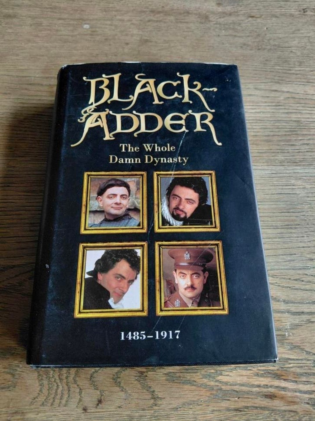 Black-Adder The Whole Damn Dynasty boek. Blackadder., Ophalen of Verzenden, Gelezen, Tv-serie
