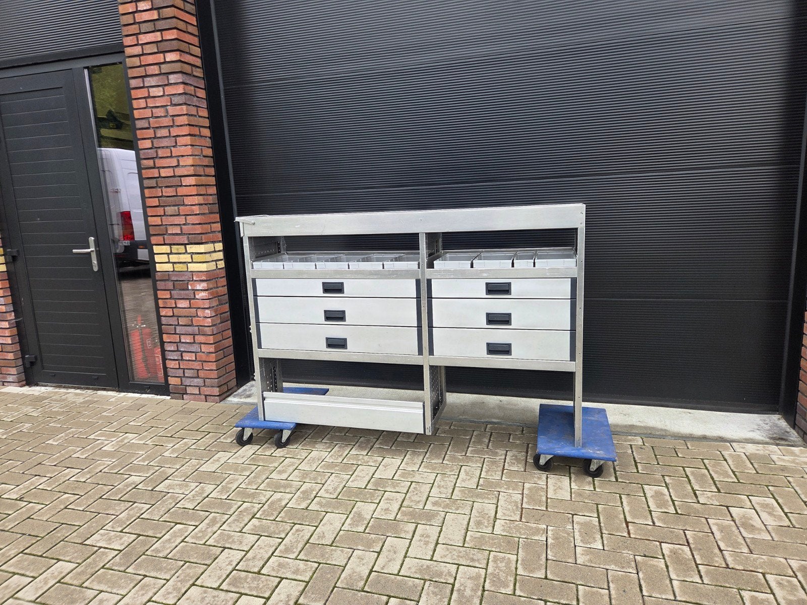Aluca bedrijfswagen inrichting bedrijfswageninrichting, Ophalen