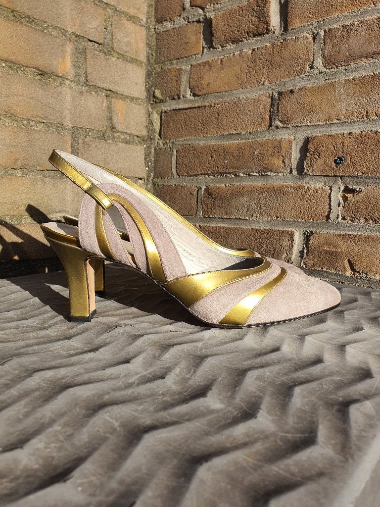 Vintage leren hakken grijs & goud – maat 40 – Made in Spain, Kleding | Dames, Ophalen of Verzenden, Zo goed als nieuw, Grijs