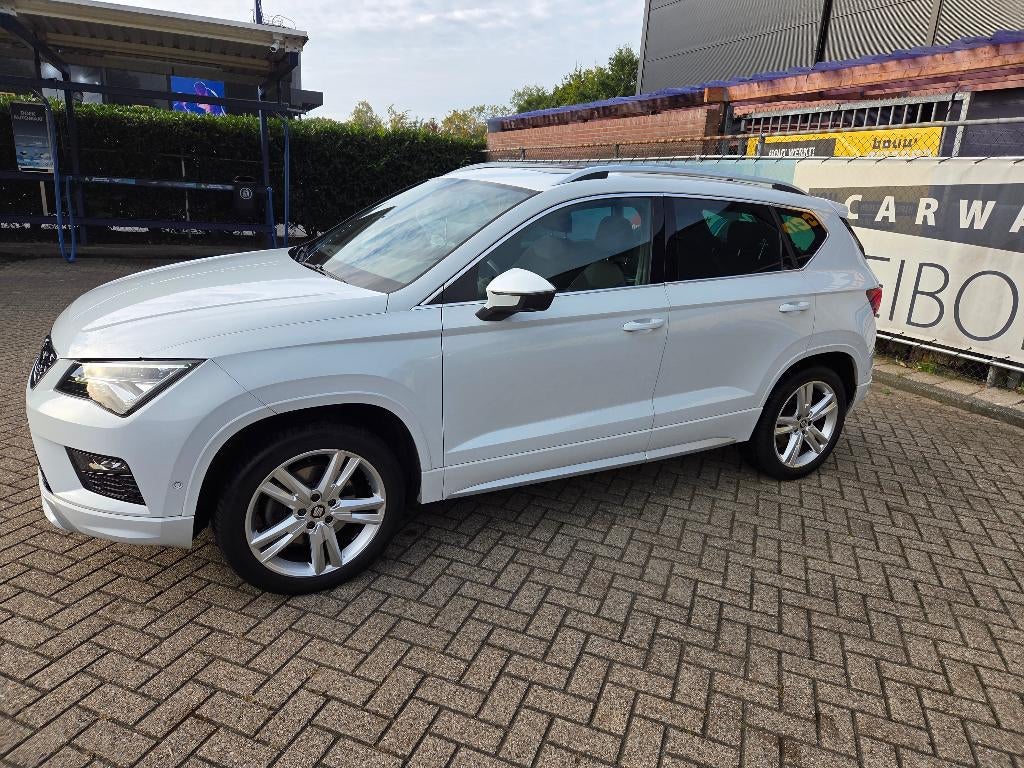 Seat Ateca 1.4 TSI 110KW 2018 Wit, Voorwielaandrijving, 1800 kg, Zwart, 4 cilinders