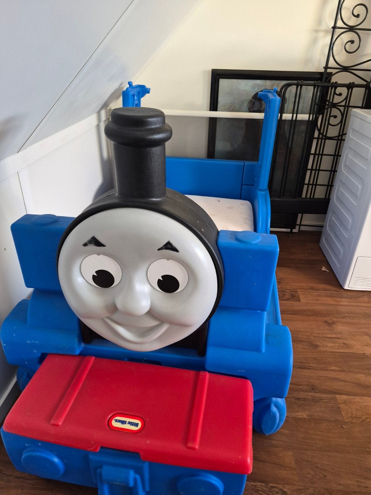 2 Thomas de Trein Kinderbedden - Zo goed als nieuw, Overige materialen, Speels, kindvriendelijk, Thomas de Trein, Eenpersoons