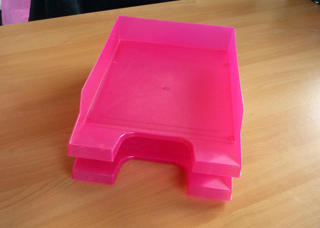 2 fuchsia roze vakken brievenbak paper tray documentenhouder, Ophalen of Verzenden
