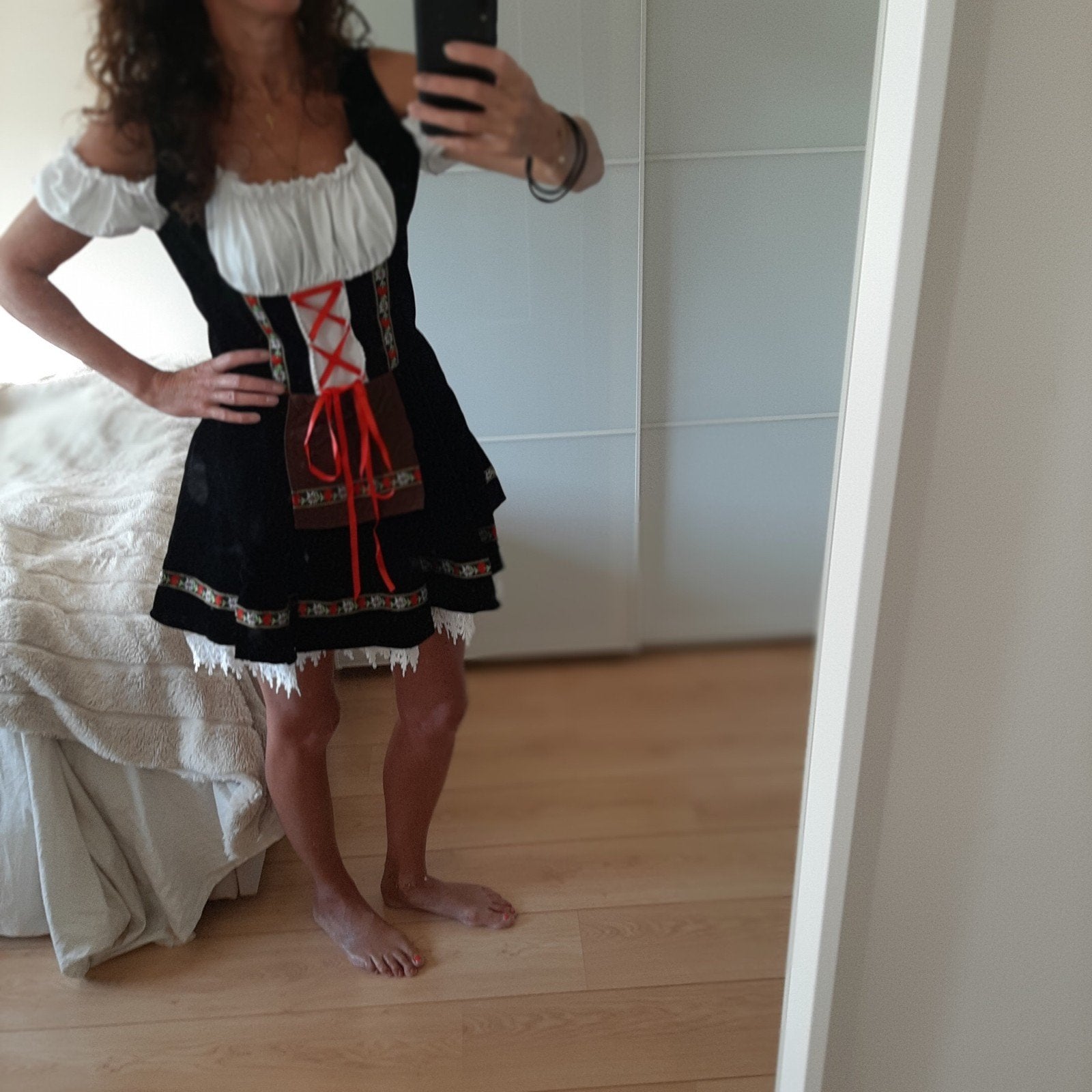 Dirndl met blouse maat M. Nieuw!, Ophalen of Verzenden, Nieuw, Overige thema's