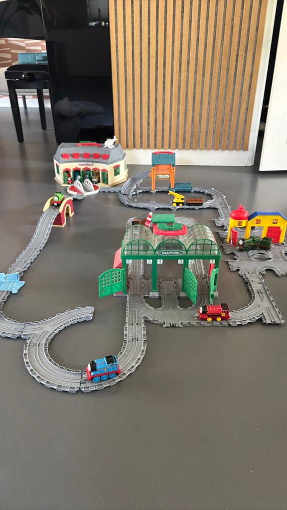 Grote Thomas de Trein set (incl. Boerderij, station, etc., Ophalen, Zo goed als nieuw
