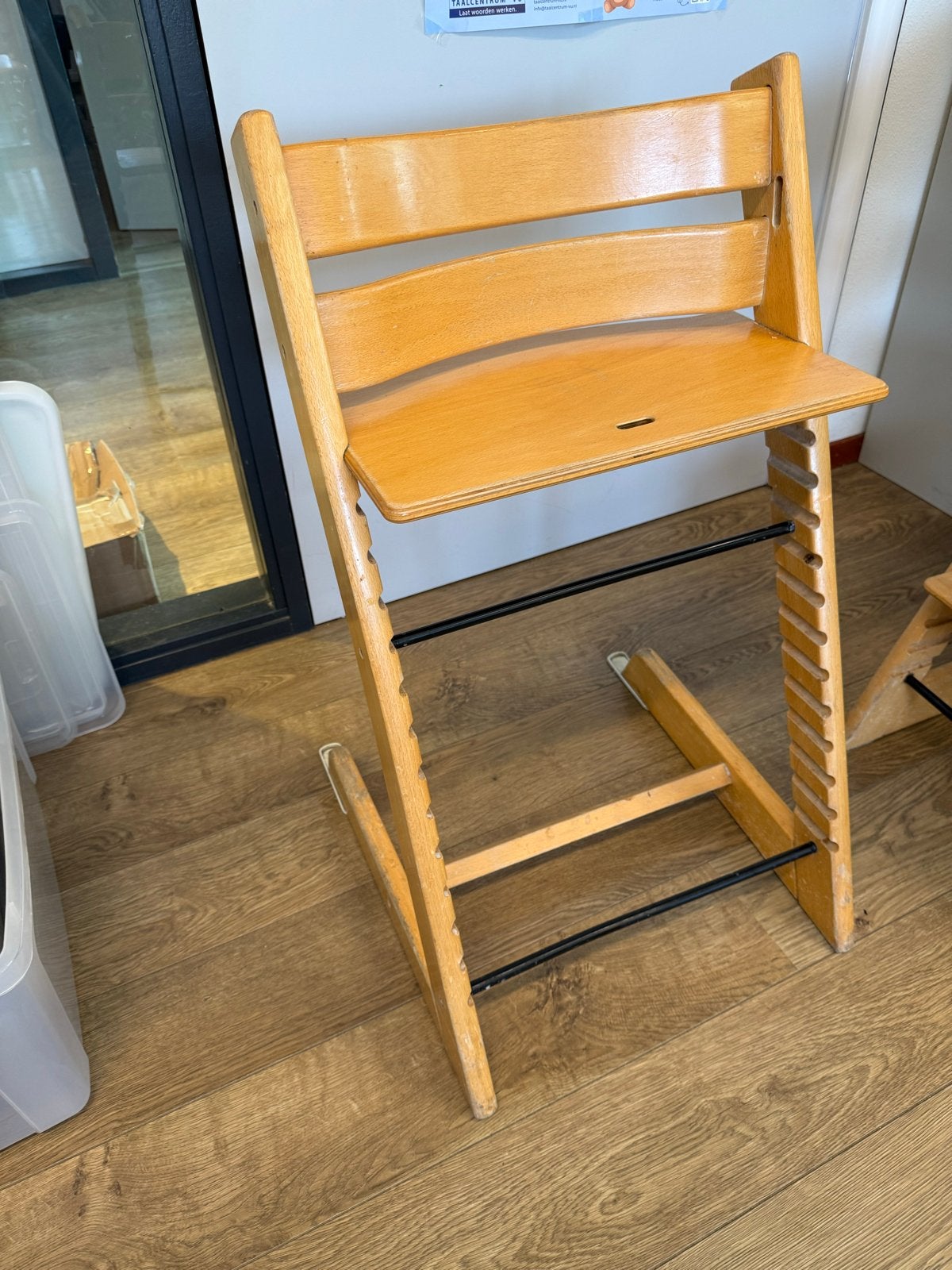 Twee houten triptrap stoelen meerdere, Ophalen, Gebruikt, Meegroeistoel, Aanschuifbaar