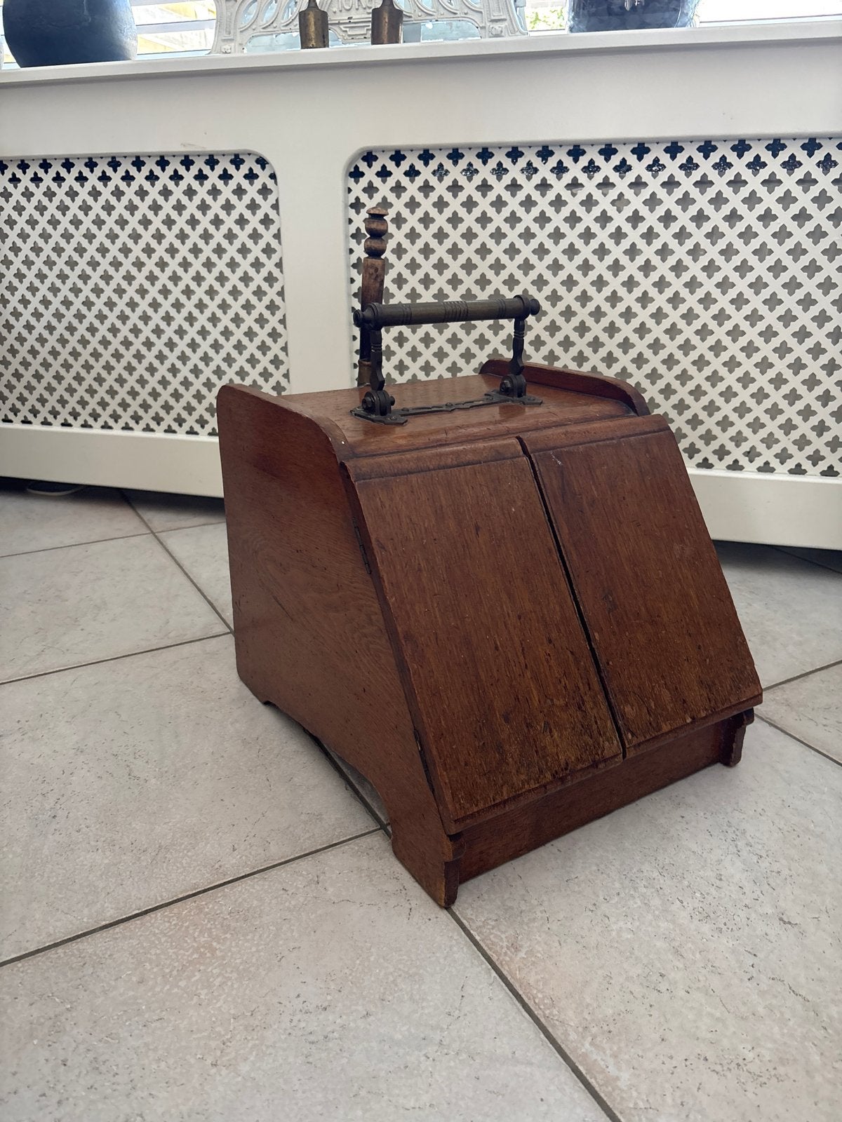 Antieke kolenkit met schep - Hout en messing, Ophalen