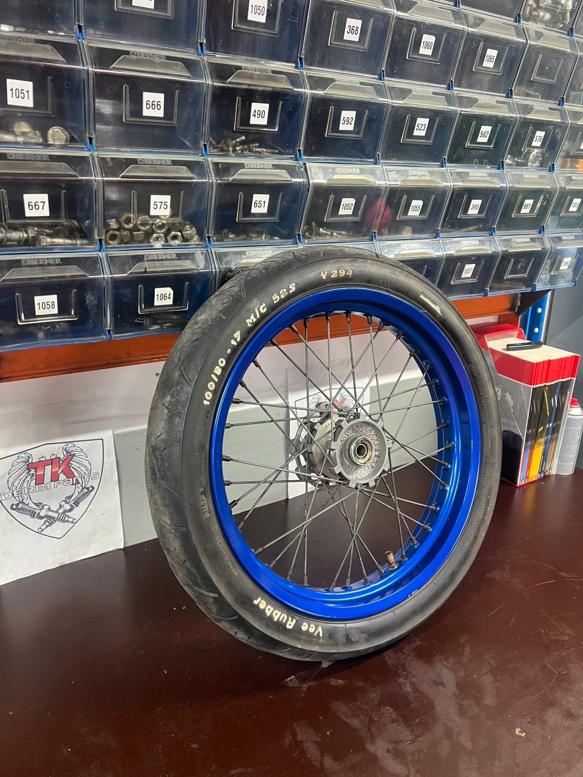 Derbi drd 85th edition voorvelg blauw, Fietsen en Brommers, Brommeronderdelen | Algemeen, Frame, Derbi, Ophalen of Verzenden, Zo goed als nieuw