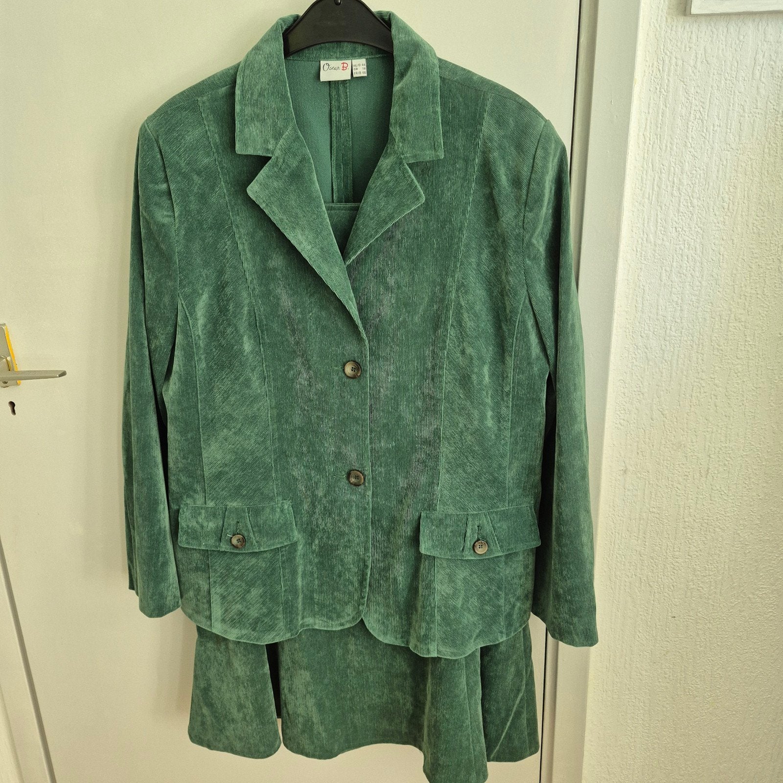 Oscar B. Ribstof Dames Set: Blazer (44) & Rok (46) - Groen, Oscar B., Kostuum of Pak, Maat 46/48 (XL) of groter, Ophalen of Verzenden