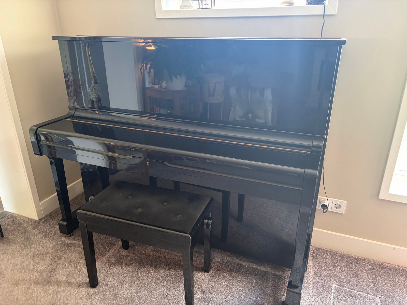 Yamaha Piano Zwart Hoogglans met Pianobank, Ophalen, Gebruikt, Zwart, Piano