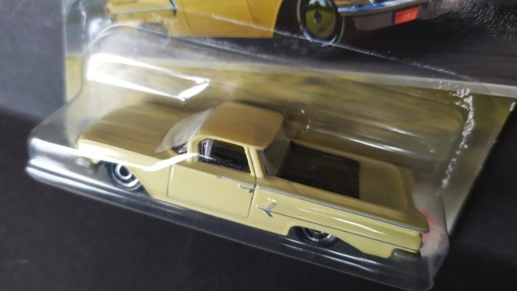 Chevrolet El Camino 1960 Yellow 1:64 3inch Matchbox Pol, Auto, Verzenden, Nieuw, Matchbox@mattel.com