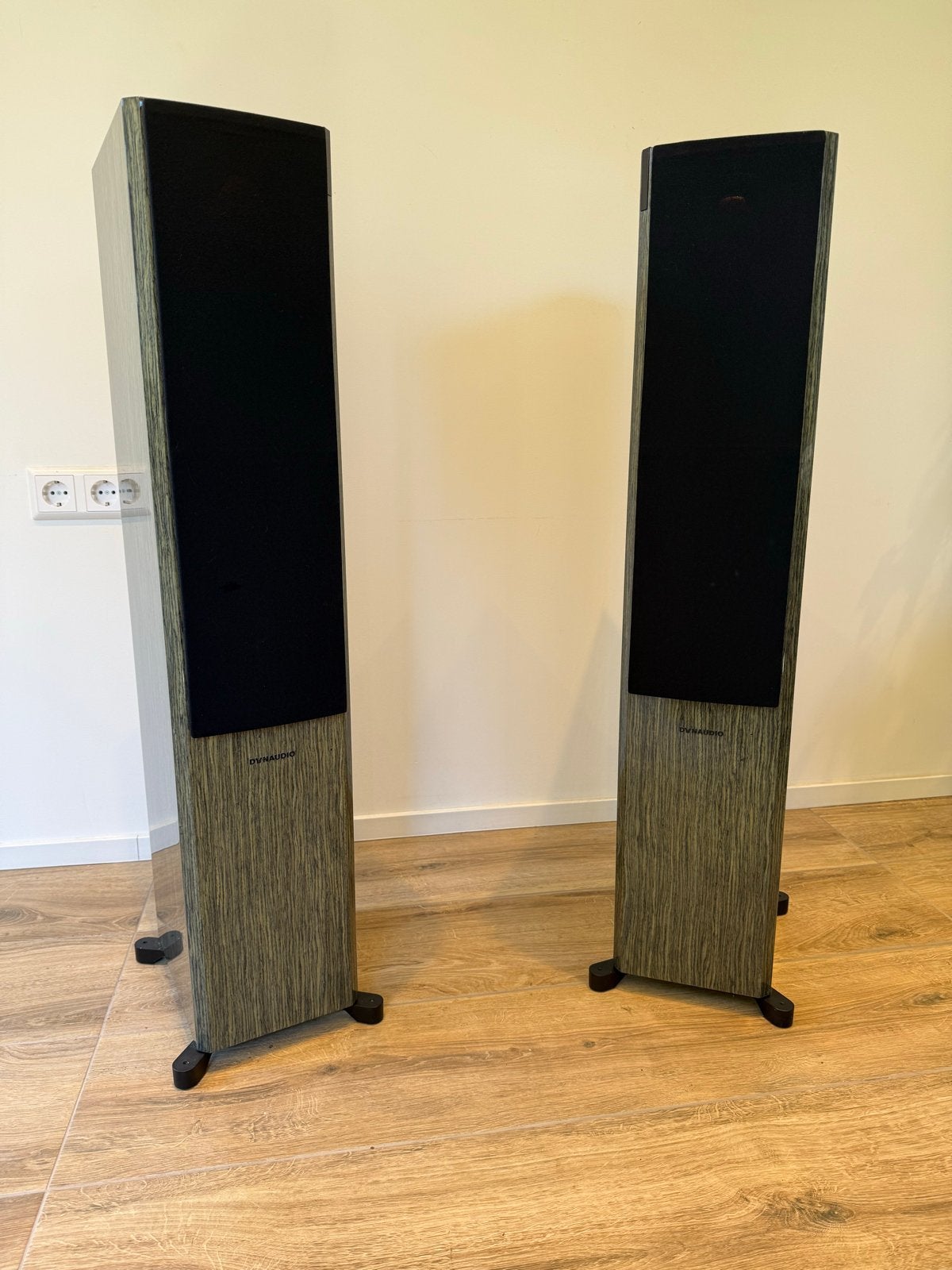 Dynaudio Focus 30 XD Vloerstaande Luidsprekers (Paar), Audio, Tv en Foto, Luidsprekers, Vloerstaande luidspreker, AUX-ingang, Zo goed als nieuw