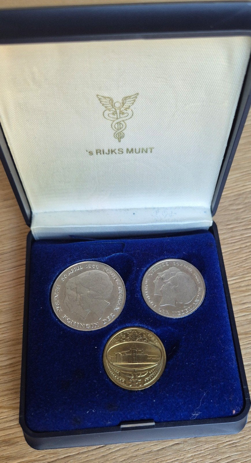 1980 Troonswissel Juliana/Beatrix muntenset in doosje, Ophalen, Koningin Juliana, Overige waardes, Setje