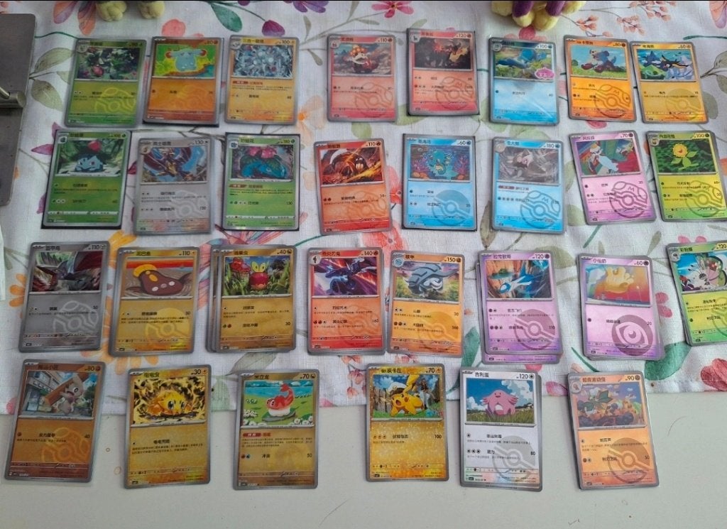 Pokémon gem pack 5, Ophalen of Verzenden, Zo goed als nieuw, Meerdere kaarten