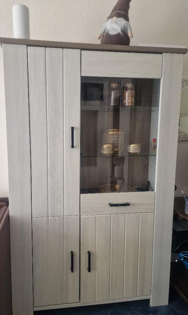 Cardiff buffetkast, Ophalen, Zo goed als nieuw, 25 tot 50 cm, 200 cm of meer