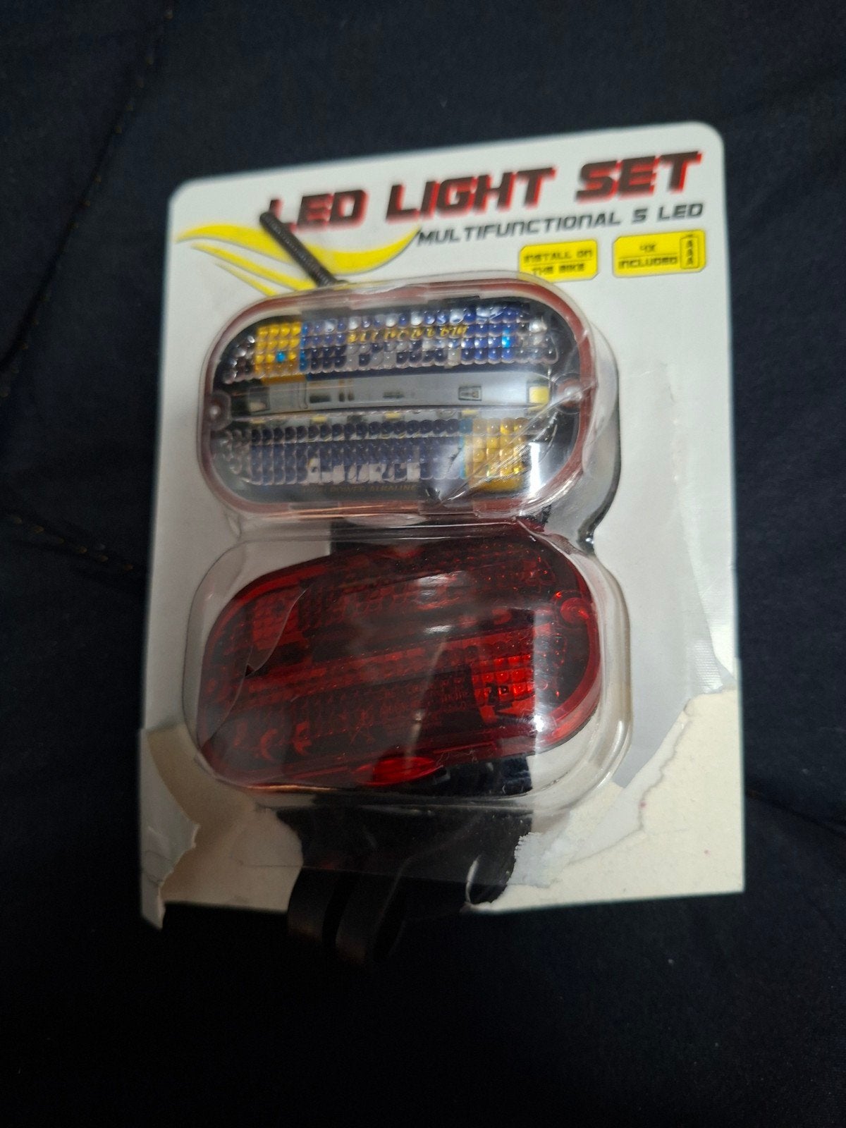 LED Fietsverlichtingsset - Voor- en Achterlicht, Fietsen en Brommers, Fietsaccessoires | Fietsverlichting, Ophalen of Verzenden