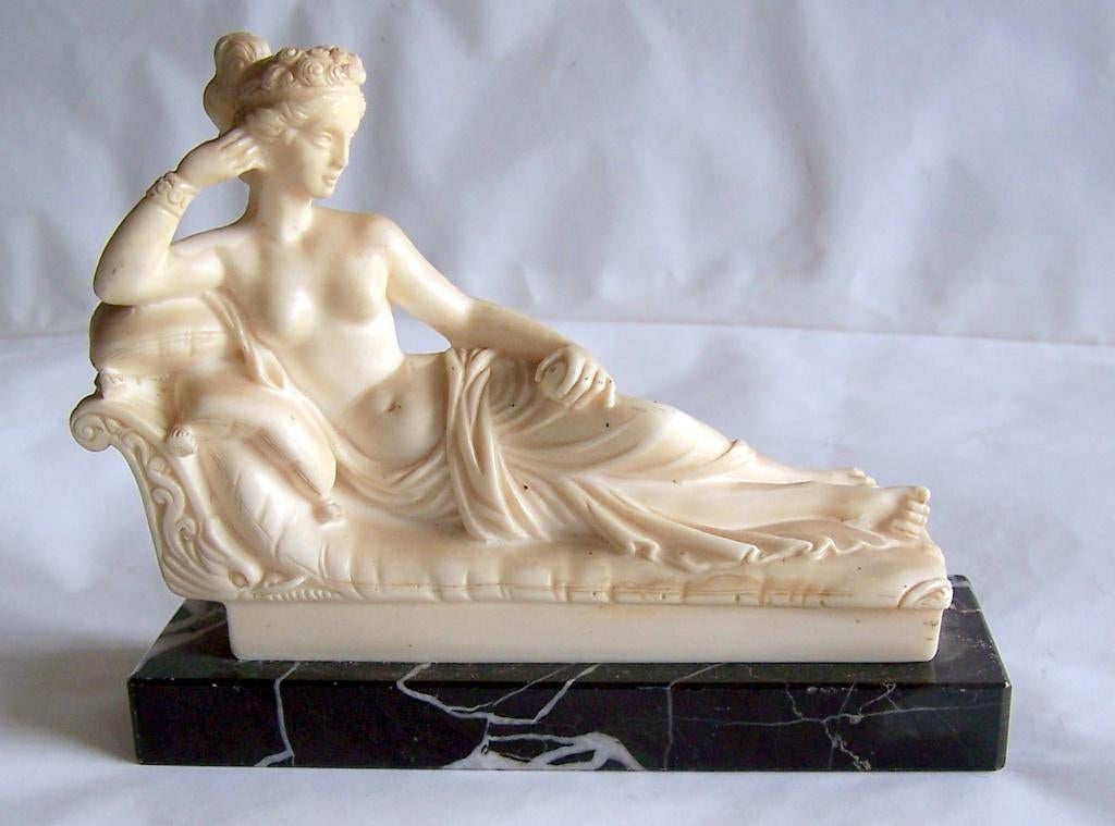 Vintage beeld Paolini Bonaparte-liggende Venus. G. Ruggeri., Handgemaakt, Ophalen of Verzenden, Beeld, Wit