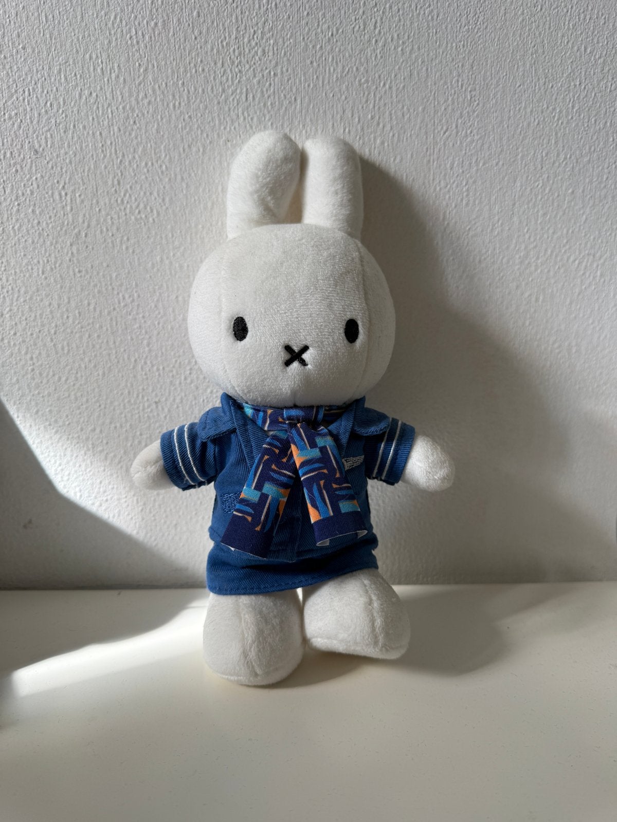 KLM Nijntje knuffel met stewardess uniform, Overige merken, Konijn, Nijntje, Ophalen of Verzenden