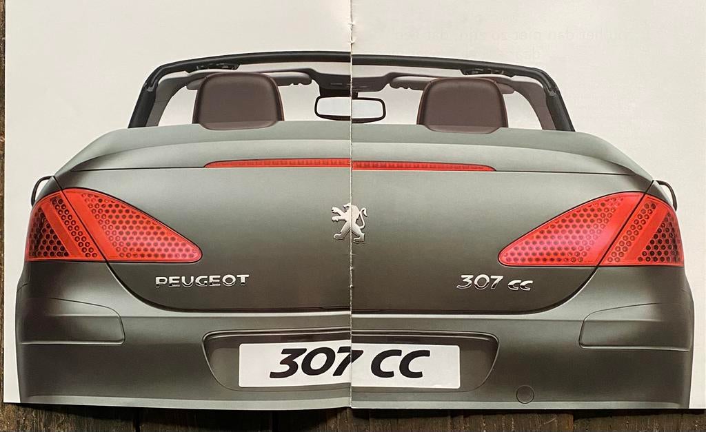 PEUGEOT 307 CC - 2003 Glossy Autofolder, Boeken, Auto's | Folders en Tijdschriften, Zo goed als nieuw, Peugeot, Verzenden