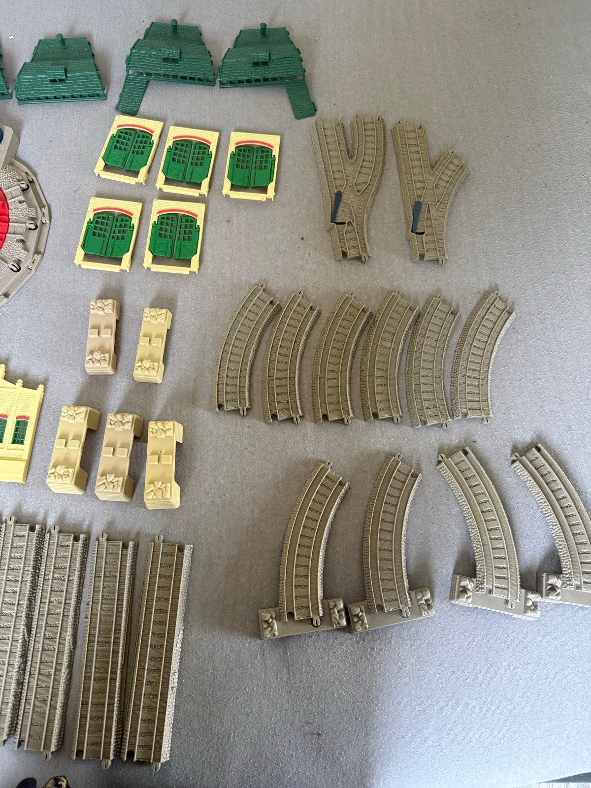 Thomas de Trein TrackMaster Grote Treinbaan met Draaischijf, Kinderen en Baby's, Speelgoed | Thomas de Trein, Ophalen, Gebruikt