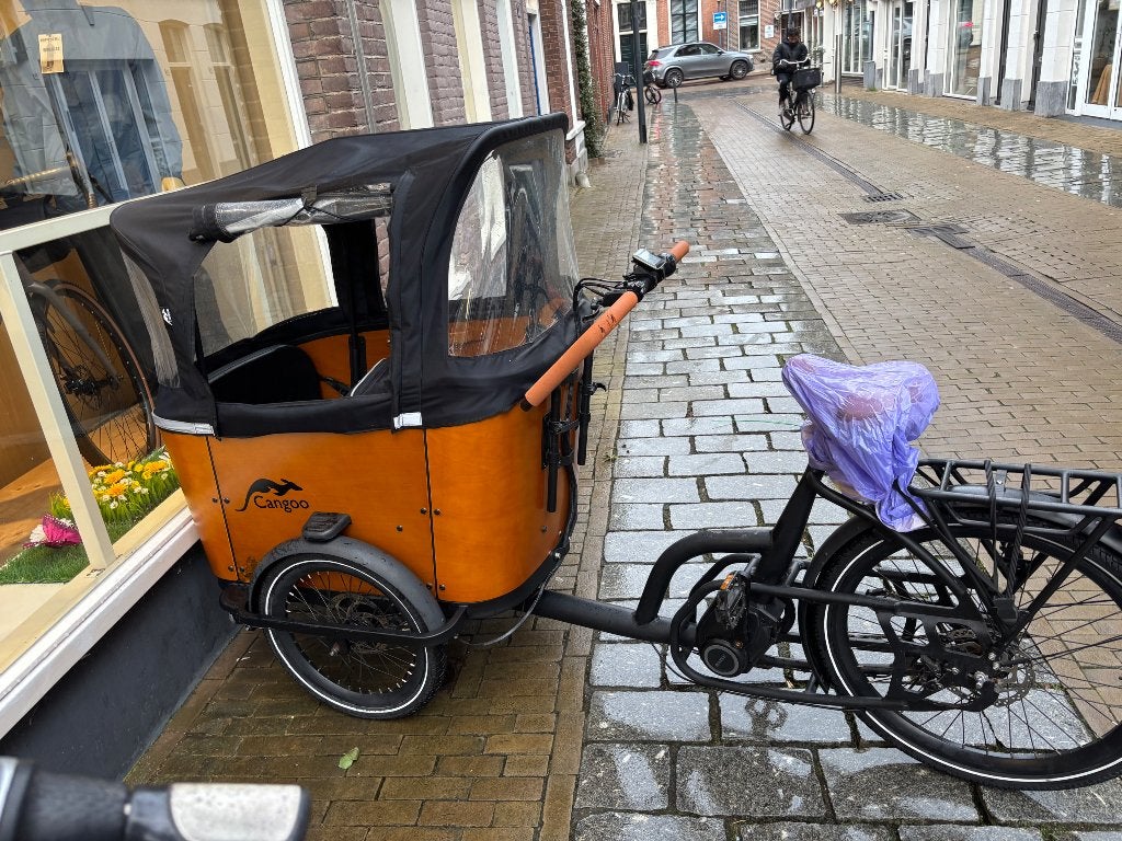 Bakfiets met regenhoes + ART2 slot, Minder dan 30 km per accu, Gebruikt, 55 tot 59 cm, Ophalen
