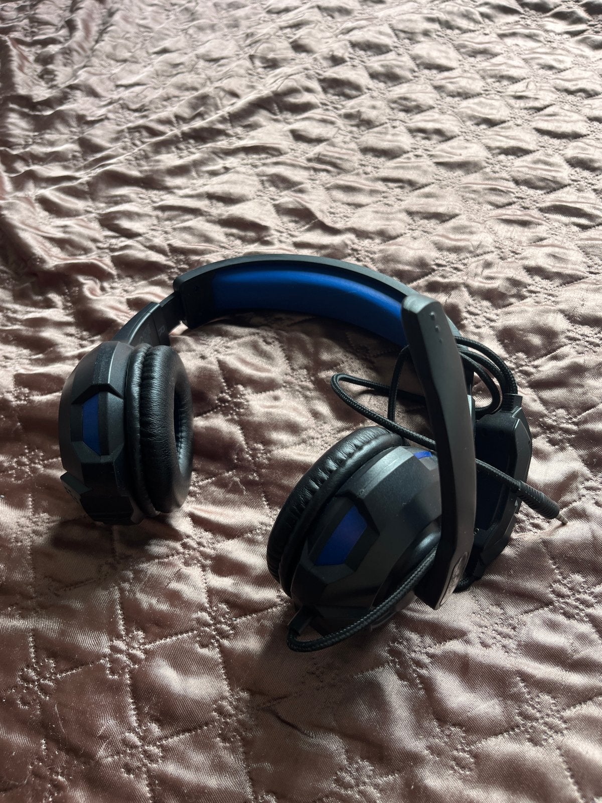 Trust GXT Gaming Headset - Zwart/Blauw, Overige merken, Gebruikt, Ophalen of Verzenden, Over-ear