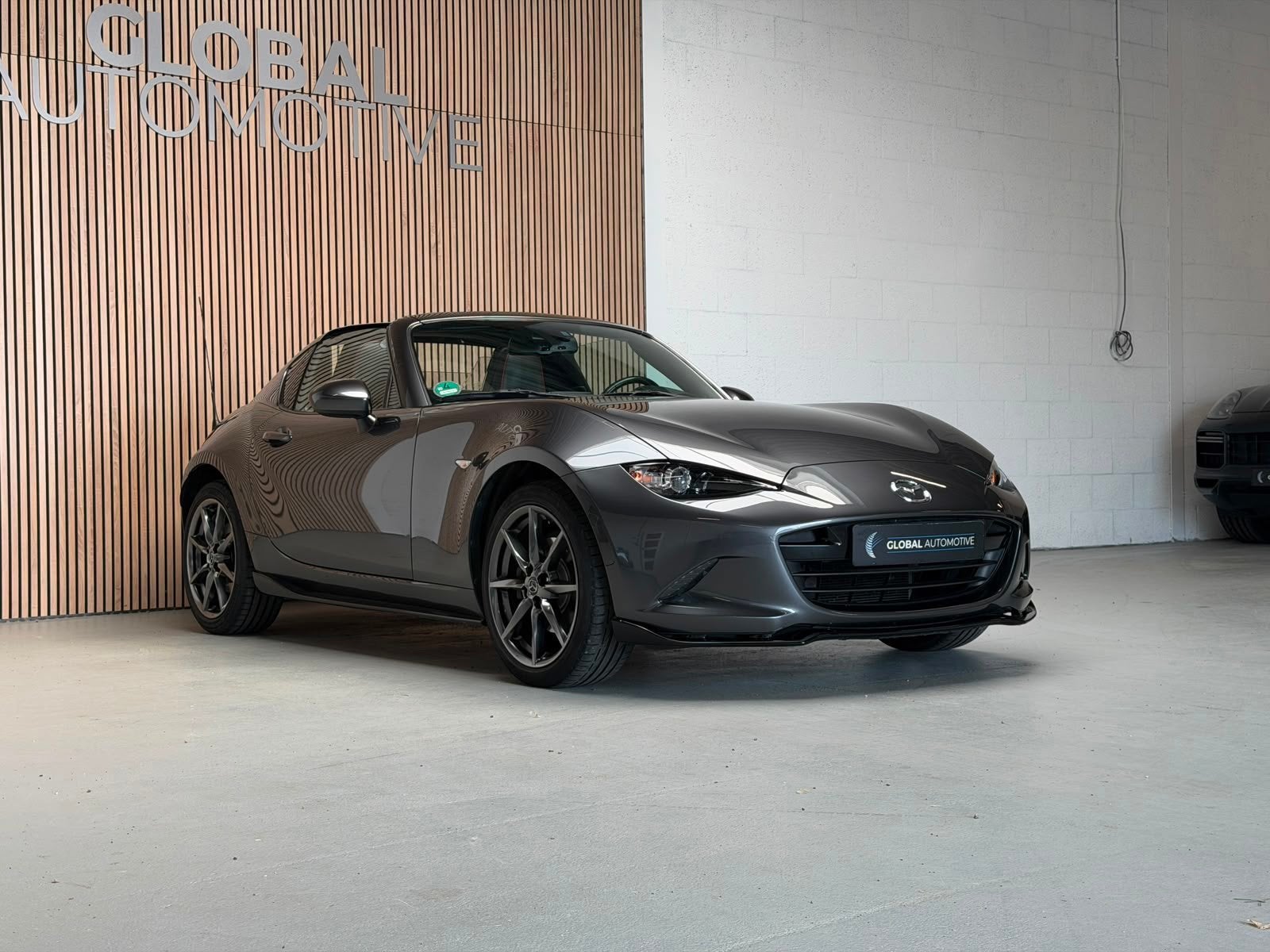 Mazda MX-5 RF 2.0 SkyActiv-G 160 GT-M - CAMERA - RECARO STOE, 1998 cc, Euro 6, 4 cilinders, Cabriolet