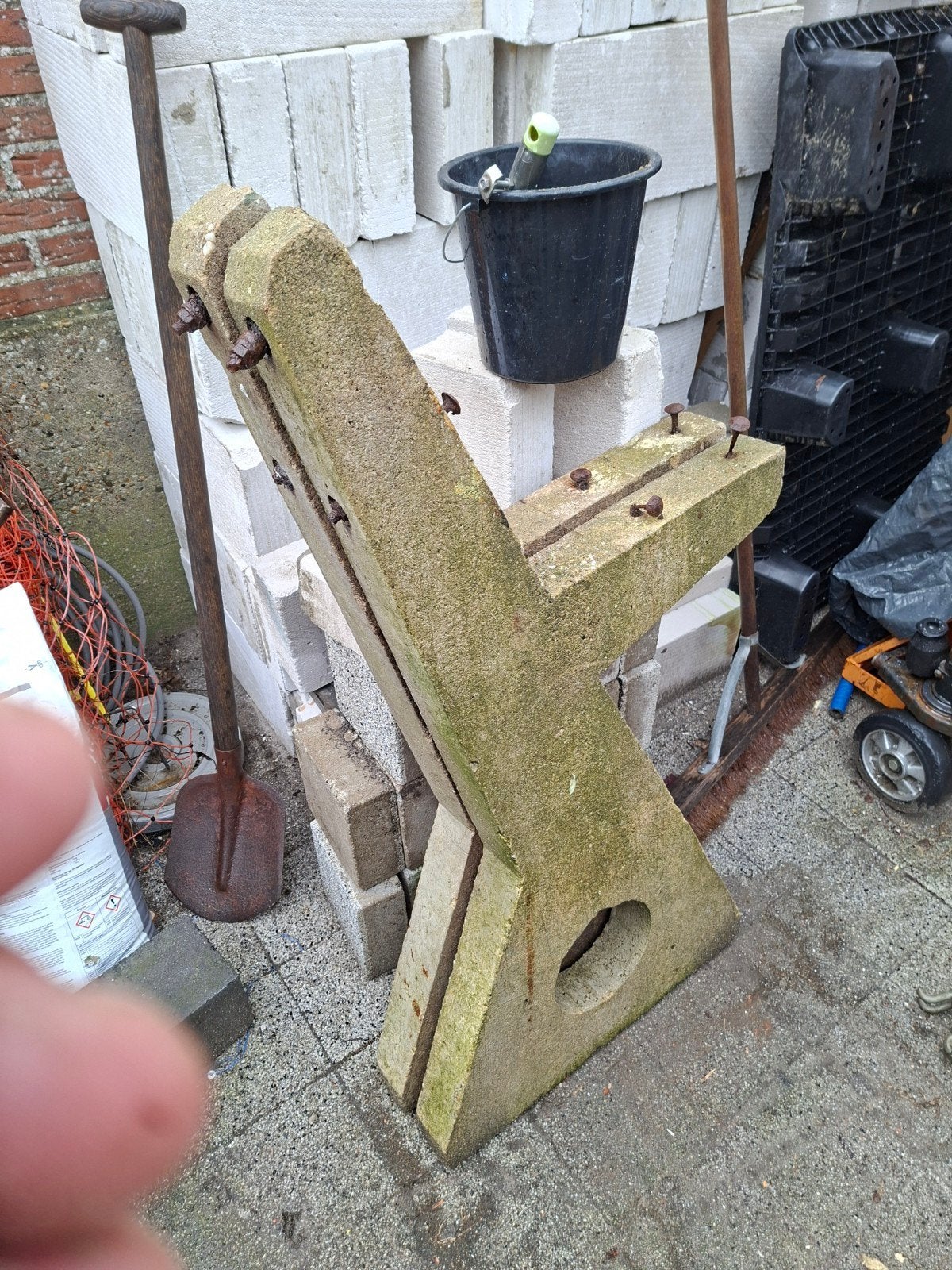 Stevige betonnen bankvoeten voor tuinbank, Tuin en Terras, Ophalen, Gebruikt, Overige materialen