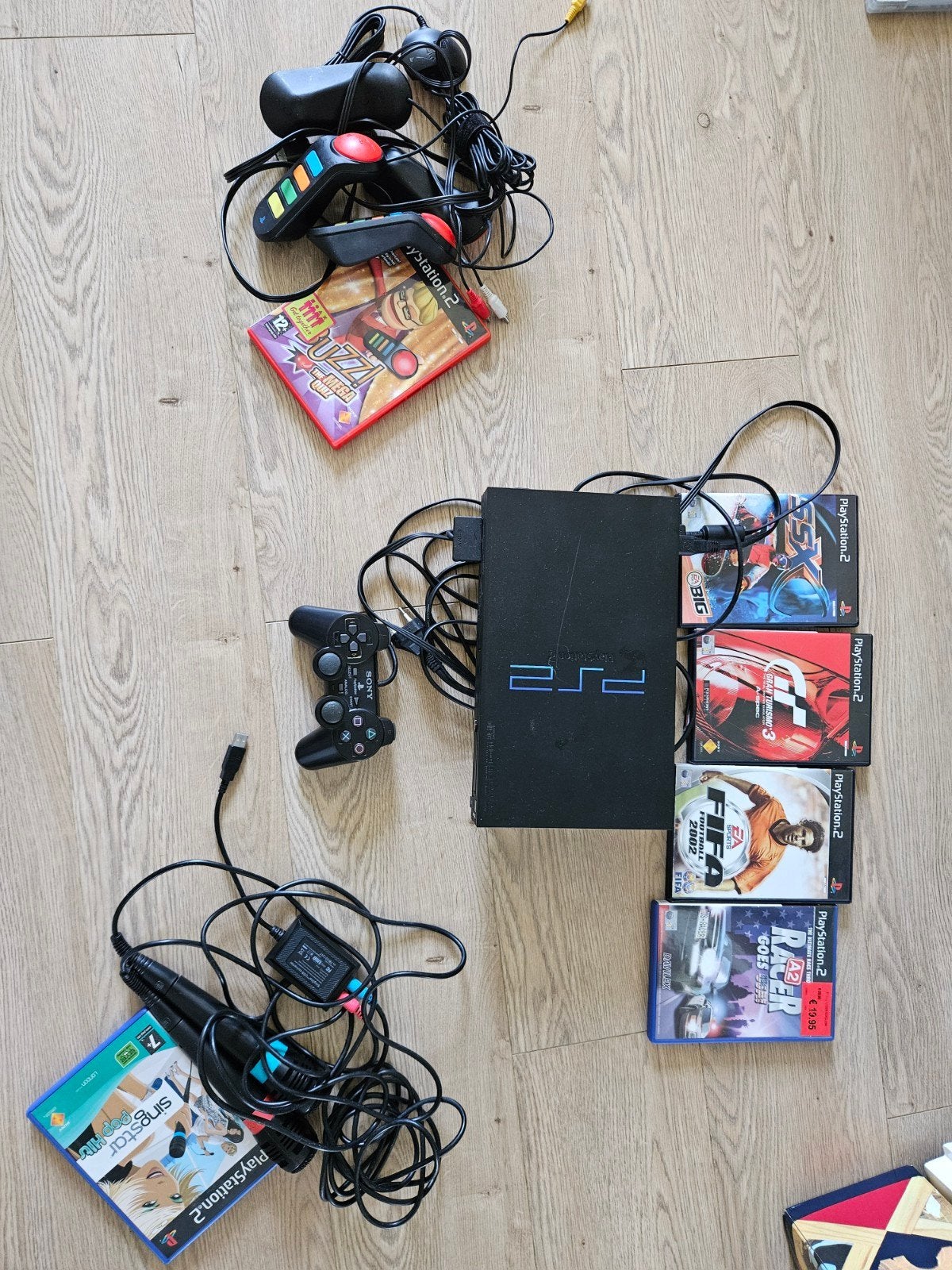 PlayStation 2 Slim met Buzz! en Singstar bundels, Zwart, Ophalen of Verzenden, Met 1 controller, Slim