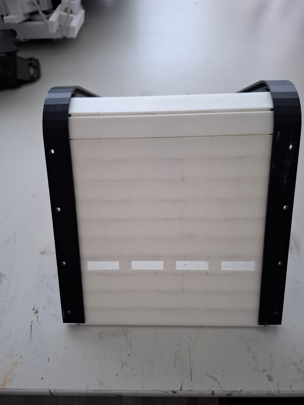 Modelbouw garagedeur ongeveer 1 op 50, Ophalen of Verzenden, Nieuw, 1:32 tot 1:50