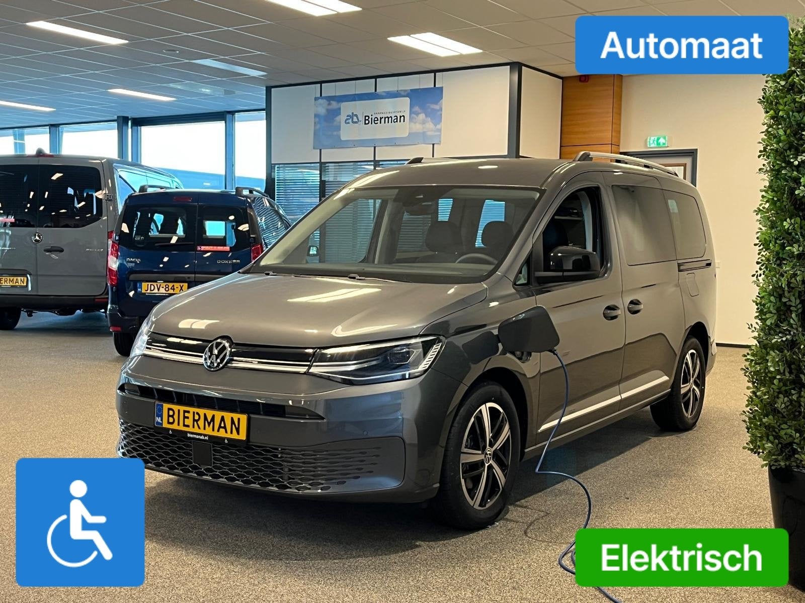 Volkswagen Caddy Maxi L2 Rolstoelauto Automaat 5+1 STYLE uit, Auto's, Bestelauto's, Automaat, Stof, Zwart, 4 cilinders