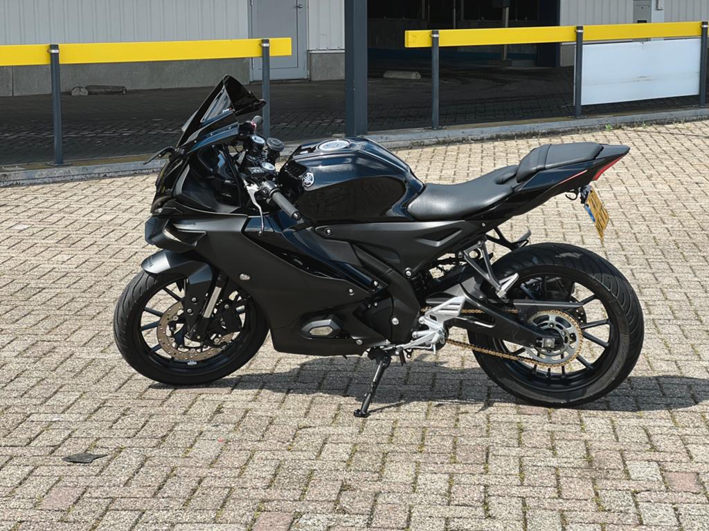 2024 Yamaha YZF-R125 A1 | Zeer nette staat | 13.583 km, Motoren, Occasion, Handvatverwarming, Super Sport, Particulier