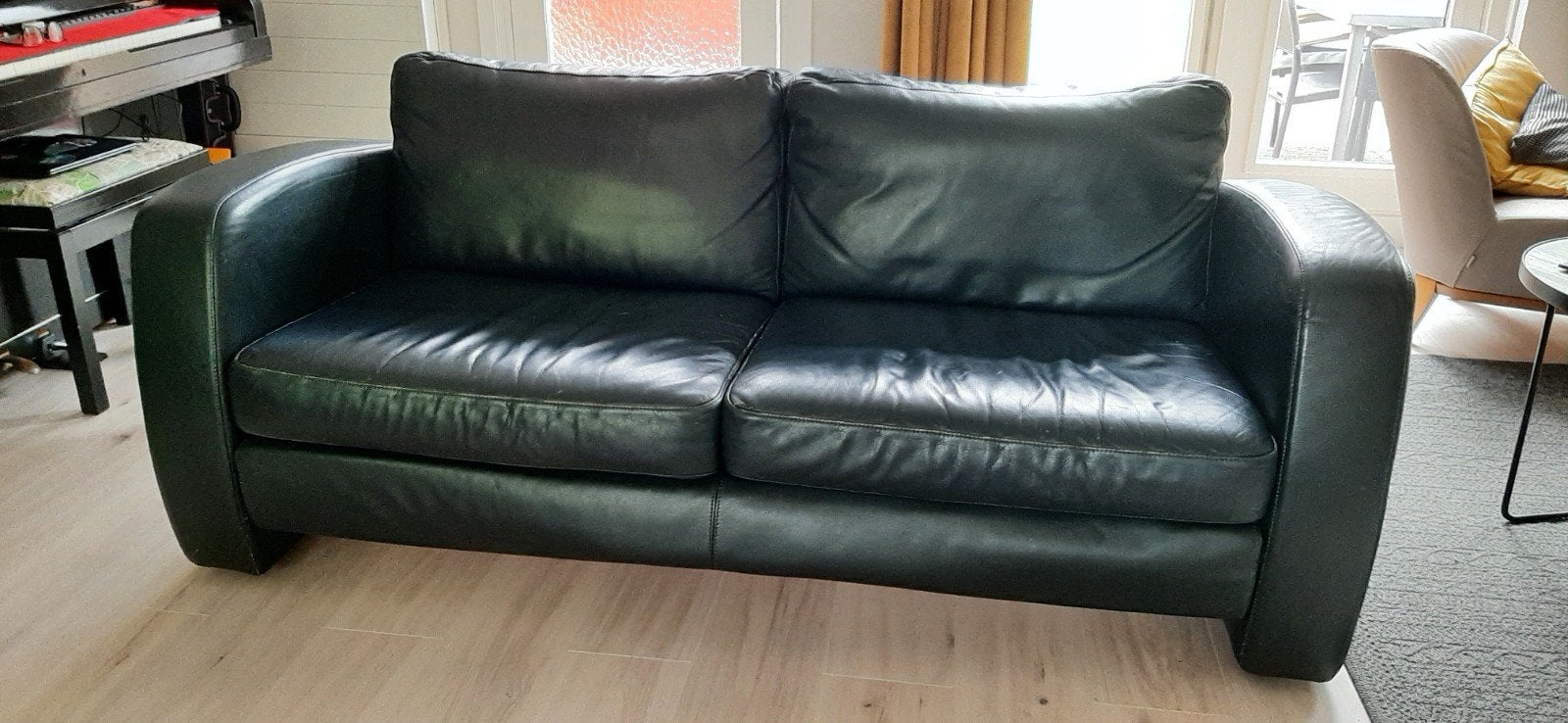 Bank tweezits leer donkergroen 170 x 90, Huis en Inrichting, Ophalen, Gebruikt, 150 tot 200 cm, Tweepersoons