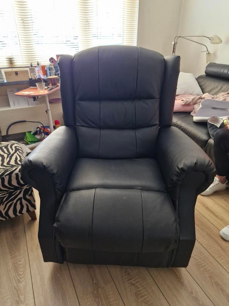 Sta op stoel met massage functie, Ophalen, Zo goed als nieuw