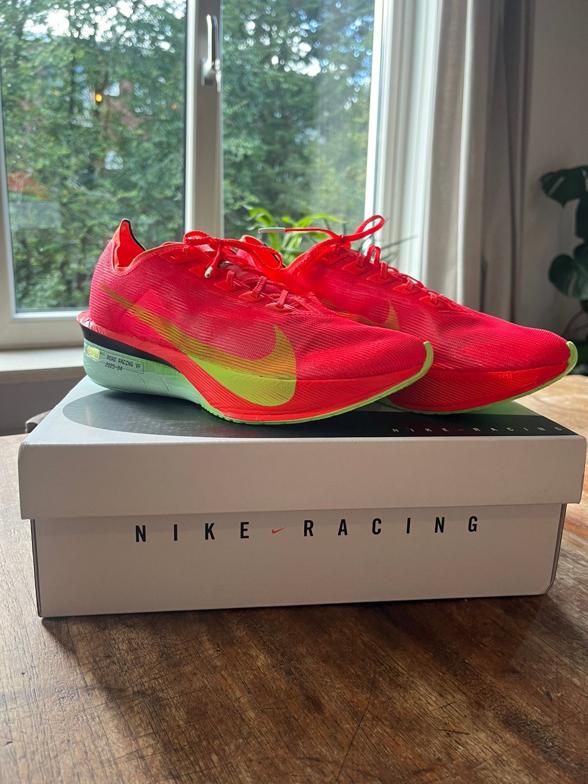 Nieuw in doos! Nike Vaporfly 4 dames, Nieuw, Ophalen of Verzenden, Hardlopen, Hardloopschoenen
