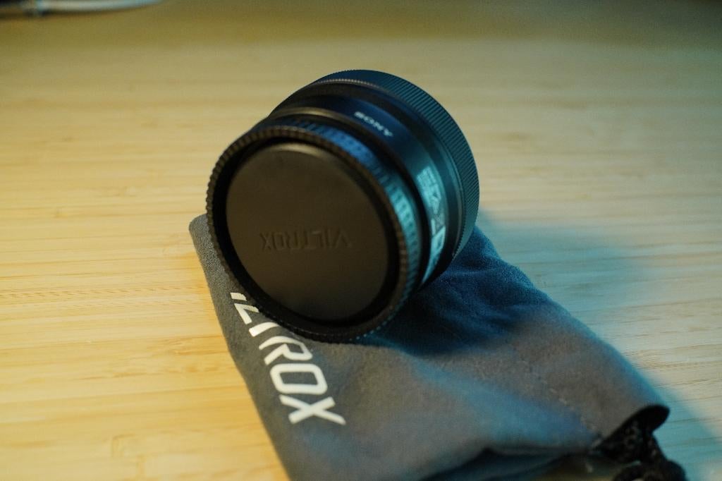 Viltrox 35mm f/1.7 – Sony E-mount | 1x gebruikt | €150, Ophalen, Zo goed als nieuw, Standaardlens